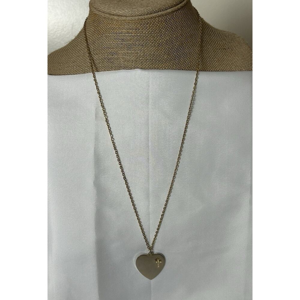 Lovely Vtg Gold Tone Heat/ Cross Necklace. 26.5”